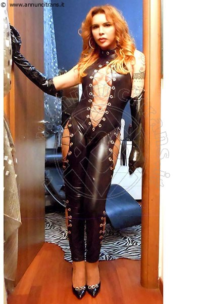 Foto Annunci Vip Mistresstrans Milano Padrona Stefania