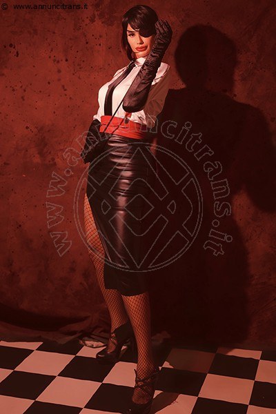 Foto Annunci Vip Mistresstrans Udine Lizz Superdom