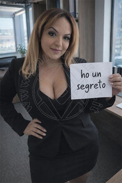 Foto Annunci Vip Transescort Asti Dottoressa Mony