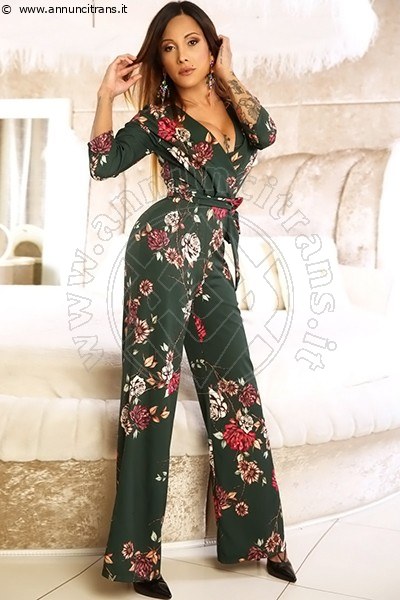 Foto Annunci Vip Transescort Mondovi Penelope Spagnola