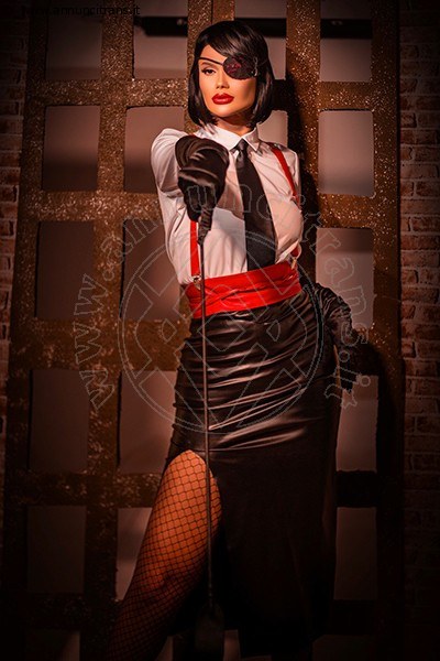Foto Annunci Vip Transescort Udine Lizz