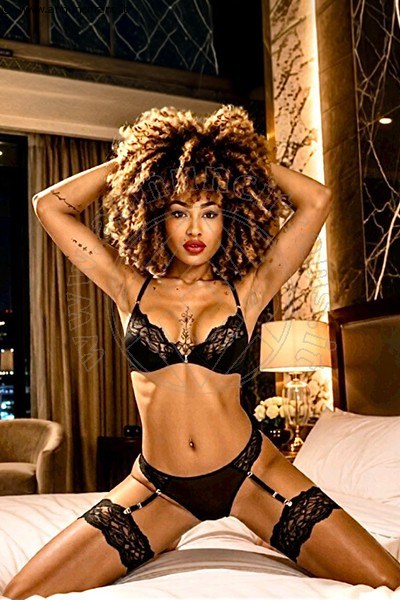 Foto Annunci Vip Trans Napoli Stella Ricci