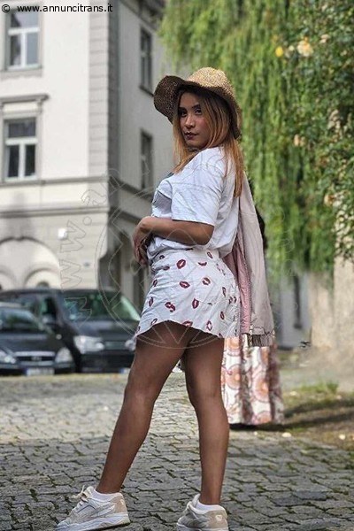 Foto Annunci Vip Transescort Milano Valentina Diamantes